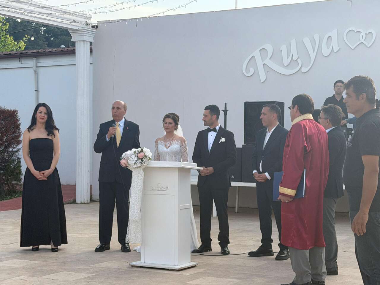 Ortaca'da Aydın Ayaydın’ın Şahitliğinde Mutlu Gün: Handan ve Mehmet “Evet” Dedi 1